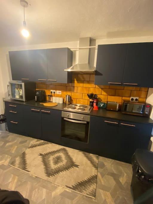 Mountain View Two Bedroom Llwynypia ภายนอก รูปภาพ