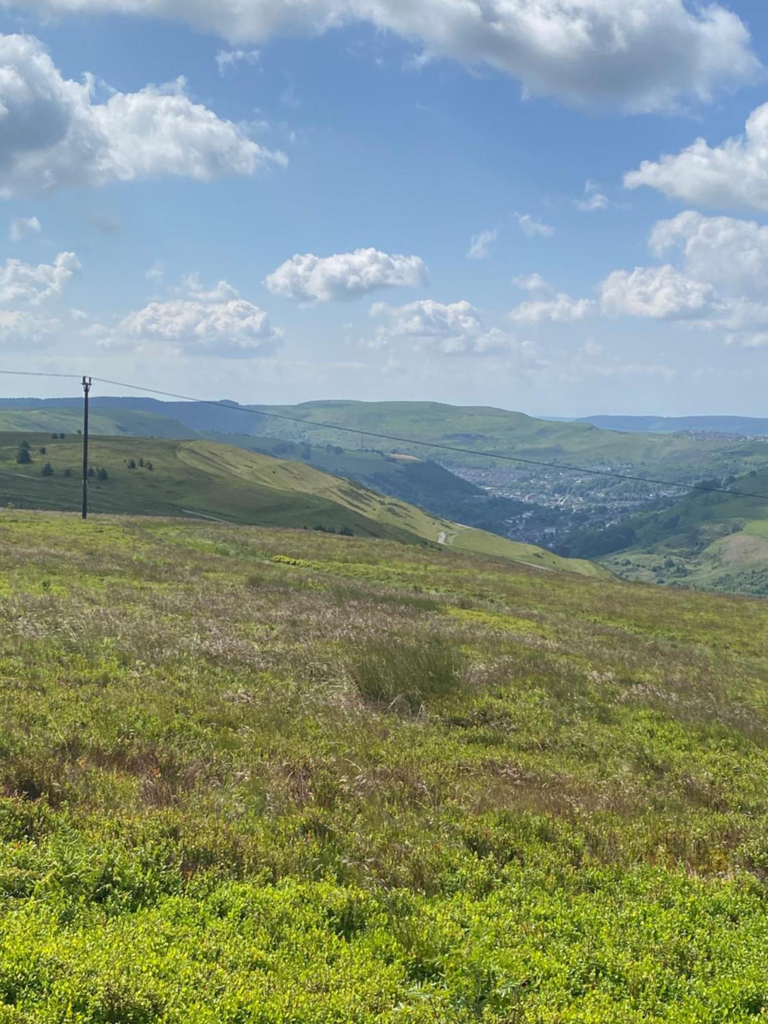 Mountain View Two Bedroom Llwynypia ภายนอก รูปภาพ
